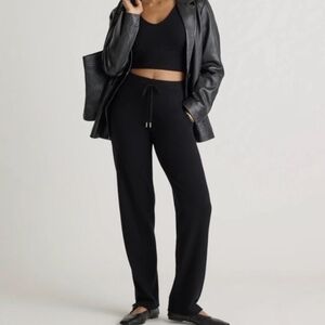 Quince Black mongolian 100% cashmere straight leg pants